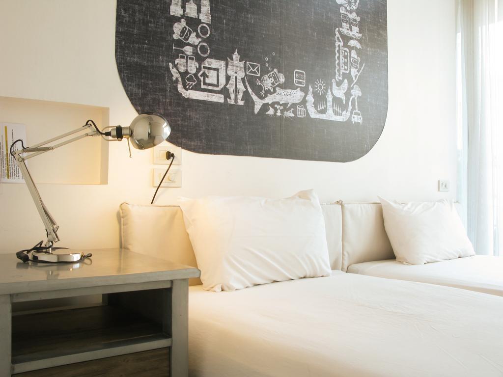 Refillnow! Hostel Μπανγκόκ Εξωτερικό φωτογραφία